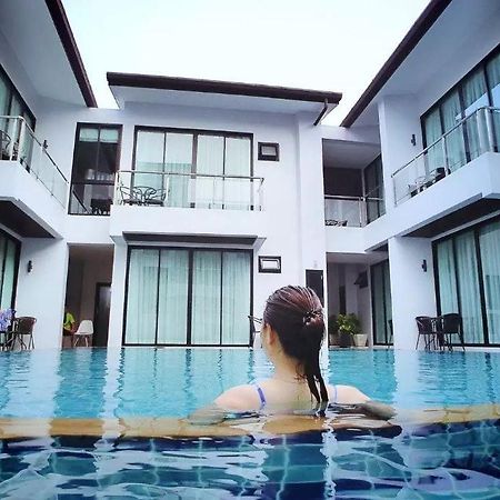 Good Day Phuket Hotel מראה חיצוני תמונה