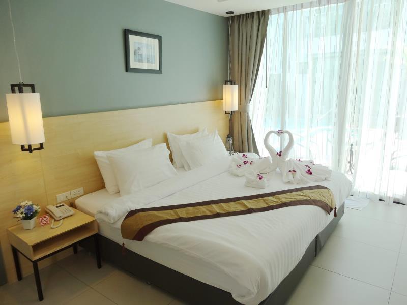 Good Day Phuket Hotel מראה חיצוני תמונה