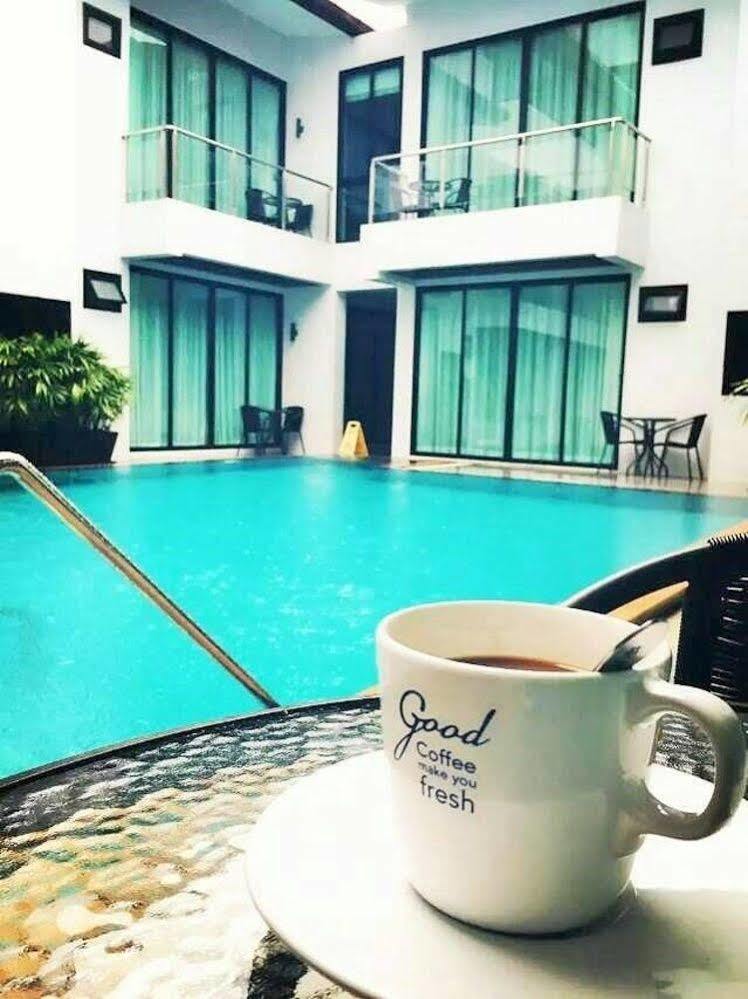 Good Day Phuket Hotel מראה חיצוני תמונה